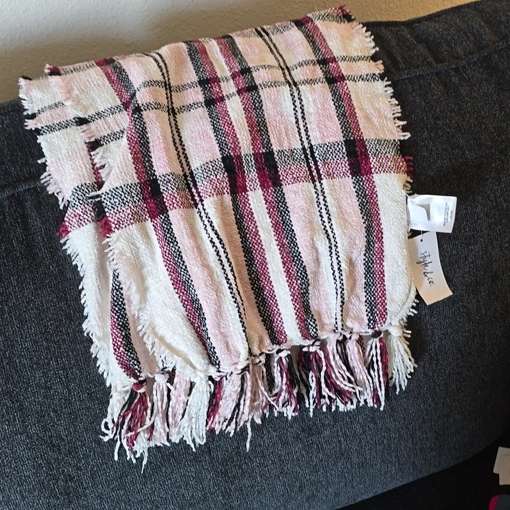 Fall/Winter Accessory Bundle NWT - Picture 4 of 10